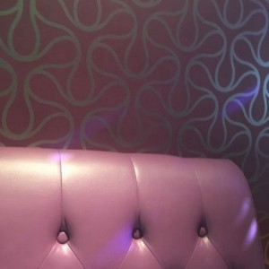 招聘对象搞笑文案（招募趣味横溢的创意人才，让工作笑料不断！）