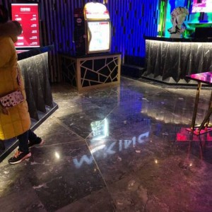 杭州上班轻松的夜总会招聘包厢服务员,是上白班还是上夜班