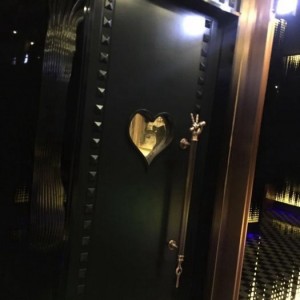 杭州顶级夜总会招聘包厢服务员,有没有技能培训