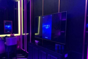 杭州给小费多的夜总会ktv招聘商务礼仪,中午管饭吗？