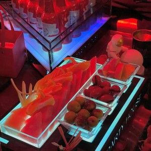 杭州拱墅区东新街道附近ktv招聘包厢服务员,(好上班的不挑人)