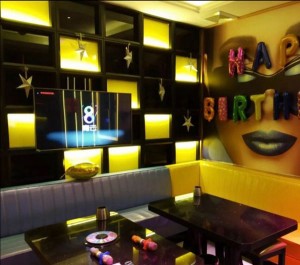 杭州好上班酒吧ktv招聘包厢服务员,是否需要轮班或者加班？