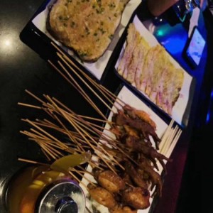 杭州新开的酒吧招聘包厢服务员,招聘微信多少