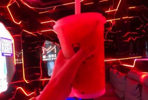 杭州富阳区万市镇附近夜总会招聘包厢气氛租,不限身高