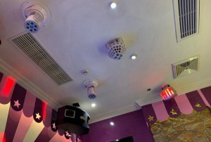 杭州富阳区上官乡附近酒吧招聘包厢服务员,有哪些工作岗位