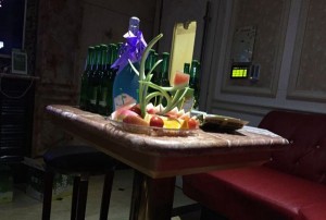 杭州西湖区翠苑街道附近ktv招聘包厢管家,跟领队还是直招