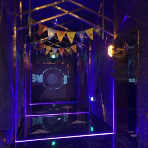 杭州余杭区闲林街道附近夜总会招聘包厢服务员,无中介费的