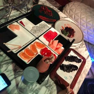 杭州不喝酒的酒吧ktv招聘包厢服务员,一天能上几个班_